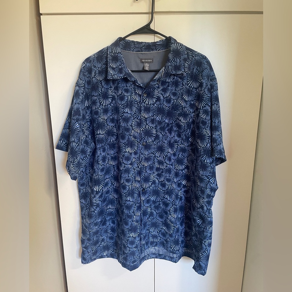 Van Heusen Navy Floral Men's Shirt